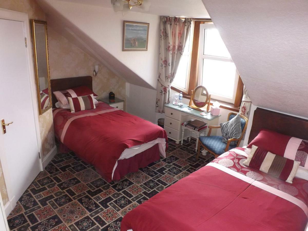 Almond Villa Guest House Перт Экстерьер фото